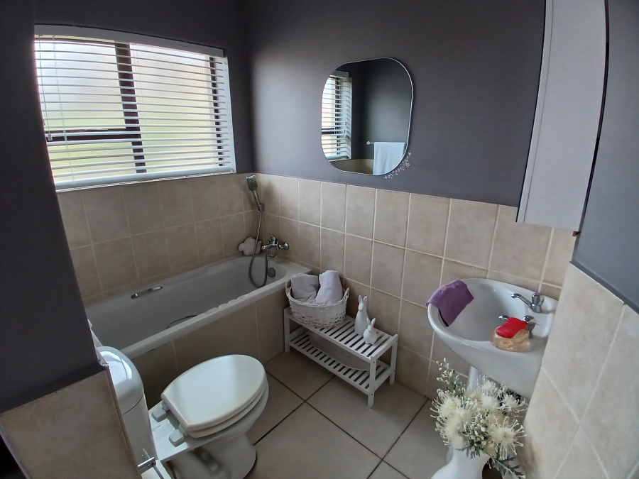 3 Bedroom Property for Sale in Seemeeu Park Western Cape